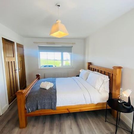 Valley Lodge 3 Bedroom Retreat In Craigantlet Hills Белфаст Екстериор снимка