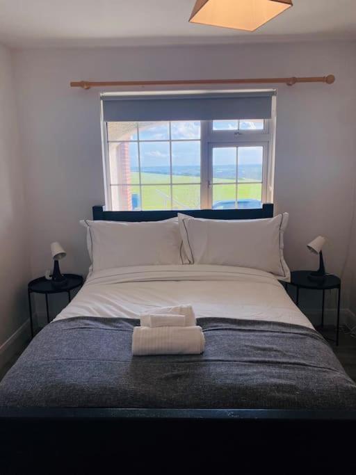 Valley Lodge 3 Bedroom Retreat In Craigantlet Hills Белфаст Екстериор снимка
